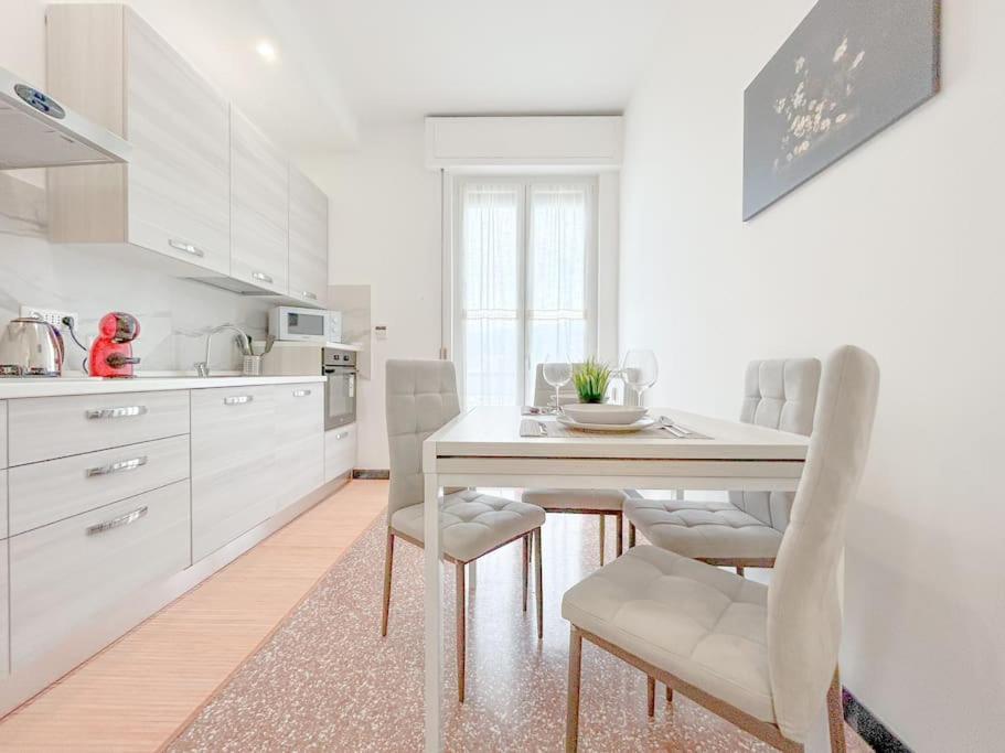 Elegant Apartment - Wifi - Smart Tv - Netflix Genua Buitenkant foto