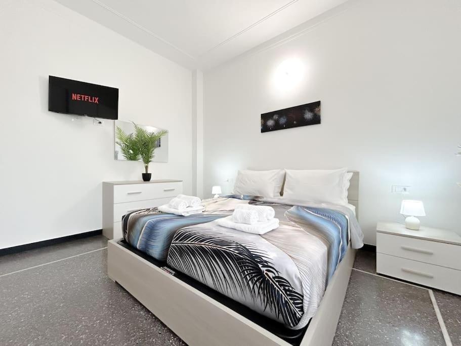 Elegant Apartment - Wifi - Smart Tv - Netflix Genua Buitenkant foto